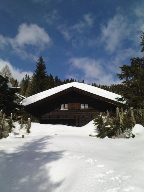Gerlitzen-Huette Villa Treffen Room photo